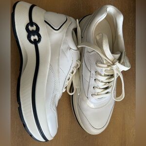 EUC TORY BURCH good luck sneakers